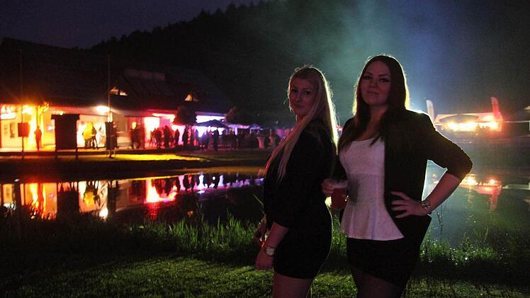 Die Partykulisse am Trebgaster Badesee ist einzigartig. Foto: Sonja Adam