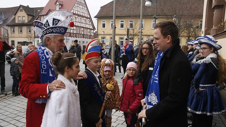 Beim Rathaussturm in Bad Rodach. - Foto: Martin Rebhan