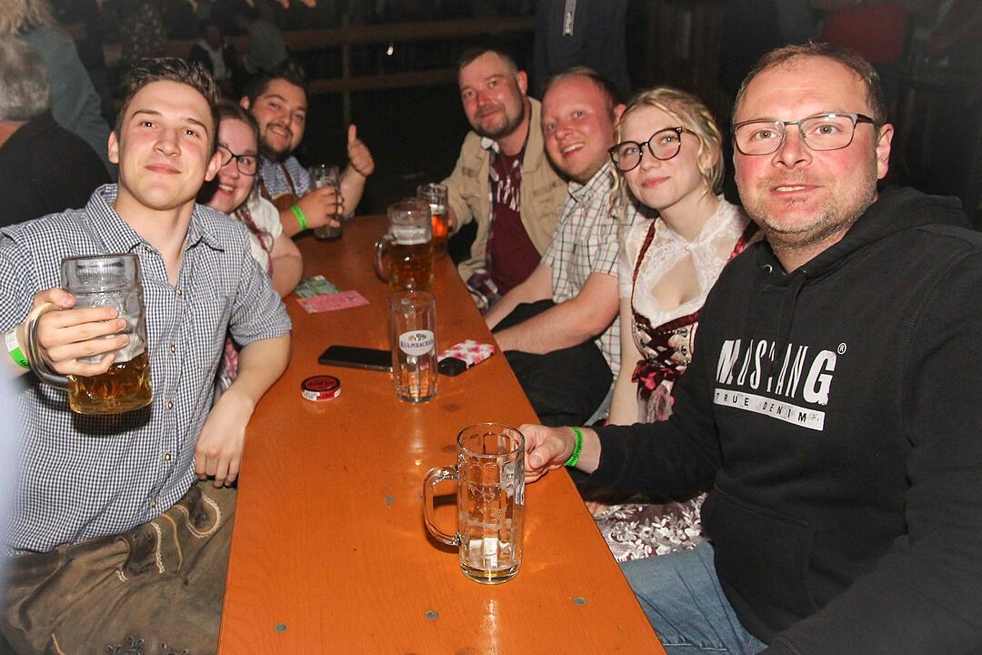Party mit den DORFROCKERN Party mit den DORFROCKERN