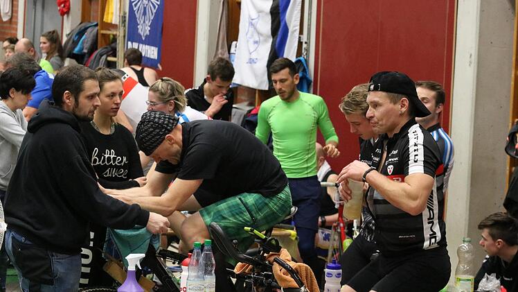 Impressionen vom Rollenrennen der SG Oberleichtersbach über 12 Stunden und 20 Minuten.Sebastian Schmitt