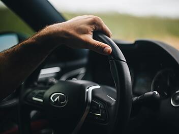 Start-Stopp-Automatik ist Standard bei modernen Autos Start-Stopp-Automatik ist Standard bei modernen Autos