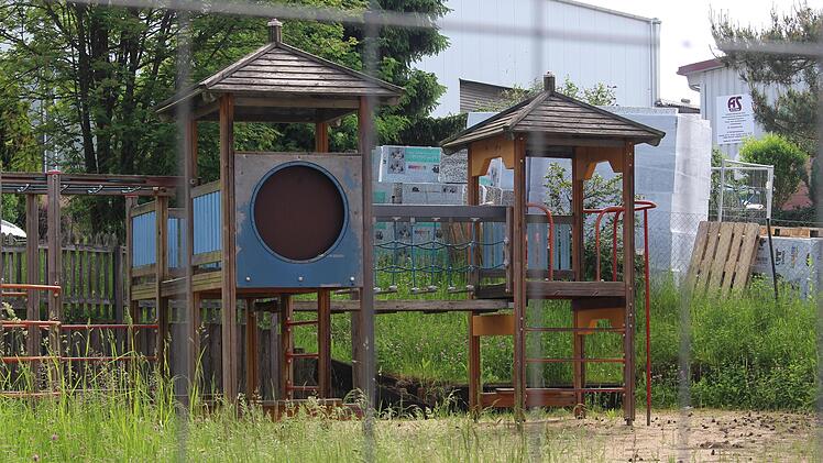 Der Spielplatz am Berliner Platz kann aktuell nicht genutzt werden. Foto: Julia Raab