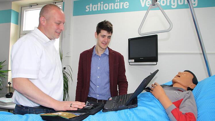 Arthur Aubrée macht Praktikum im ZTM. Foto: Ralf Ruppert