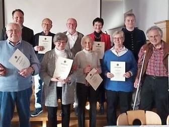 Ehrungen beim Frankenwaldverein Kulmbach; (v. l.) Heinrich Bittruf, Ingo Lehmann, Heinz König, Heidi Krauß, Hans Werther, Hilde Leupold, Inge Aures, Gertrud Limmer, Uwe Wirsig und Horst Limmer Foto: privat