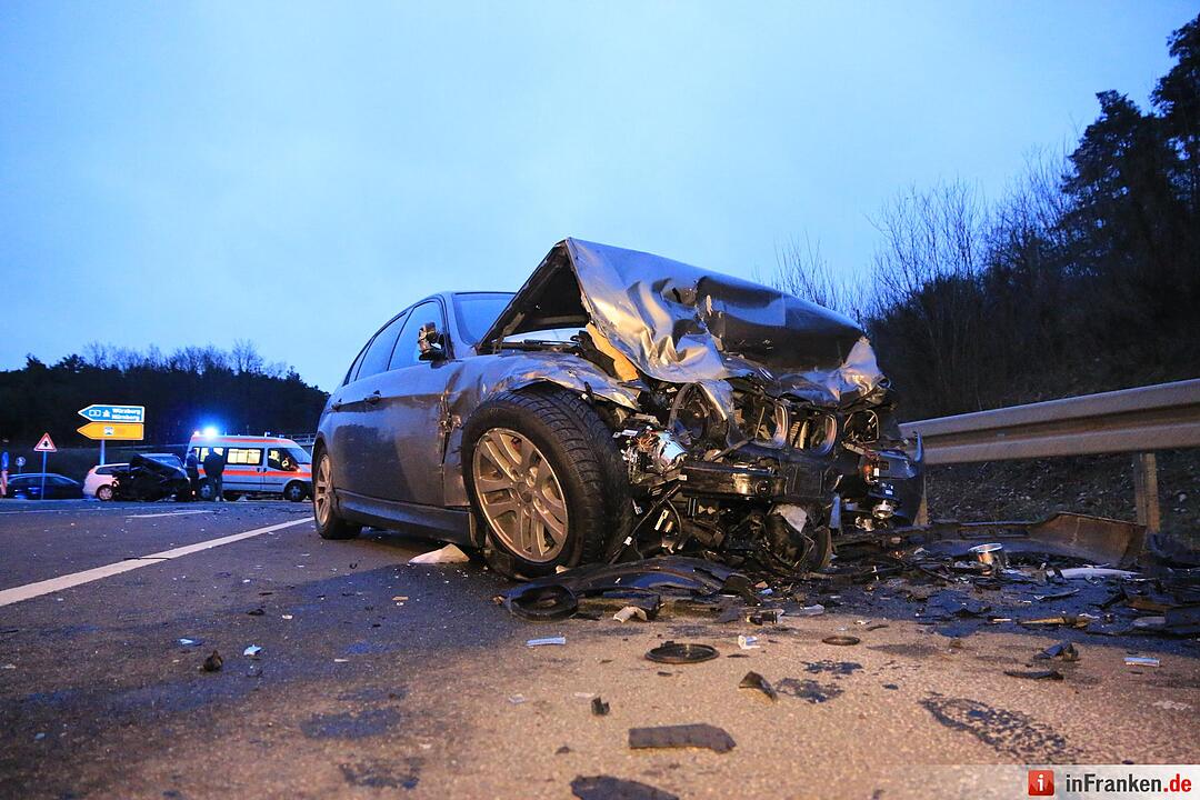 Unfall bei Hirschaid: Zwei Frauen schwer verletzt