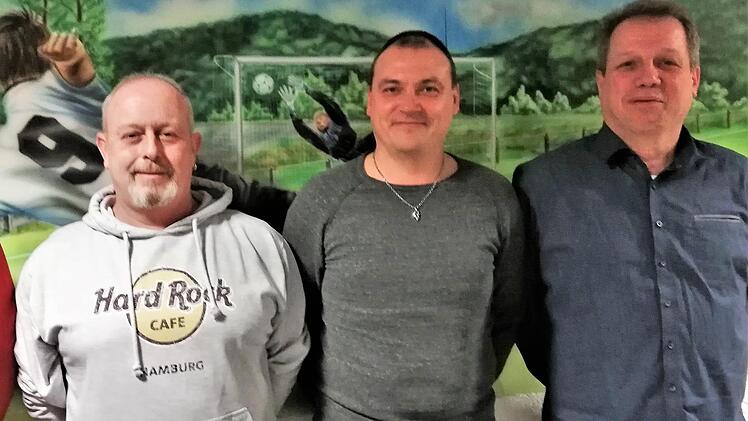 Für langjährige Mitgliedschaft im TSV Steinach wurden geehrt: (von links)  Ralf Hofmann, Heiko May und Karlheinz Elbert (alle 40 Jahre). Foto: Sigismund von Dobschütz