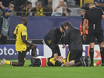 Borussia Dortmund - FC Villarreal: Schockmoment um Konstantinos Karetsas Borussia Dortmund - FC Villarreal: Schockmoment um Konstantinos Karetsas