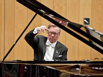 Pianist aus Leidenschaft: Hans-Dieter Bauer Foto: Archiv/Jochen Berger