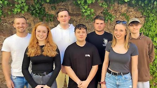 Das Vorstandsteam des Euerdorfer Jugendraums (von links): Lukas St&ouml;hling, Am&eacute;lie Reich, Louis R&ouml;der, Leon Pfaff, Luca Schmitt, Leonie Reindl und Leonard Zirwick