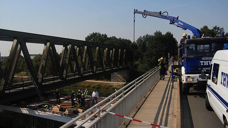 Schiffunglück auf dem Main-Donau-Kanal bei Erlangen Foto: Christian Bauriedel