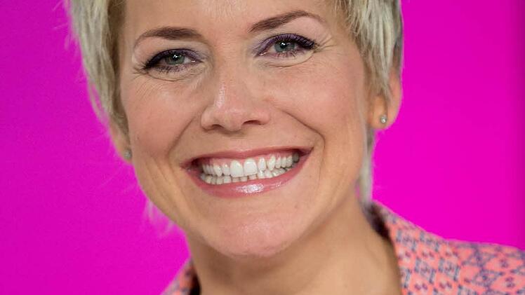 Die RTL-Show "Bauer sucht Frau", die von Inka Bause (Bild) moderiert wird, hat am 13. Oktober einen guten Start in die neue Staffel hingelegt. Jörg Carstensen/dpa