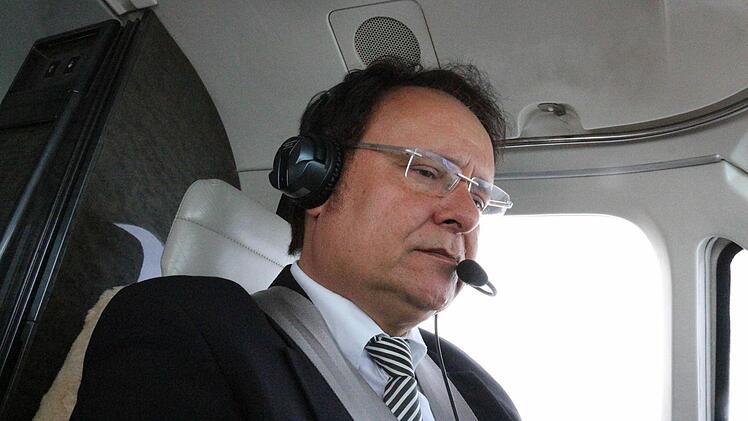 Michael Stangl hält Funkkontakt.