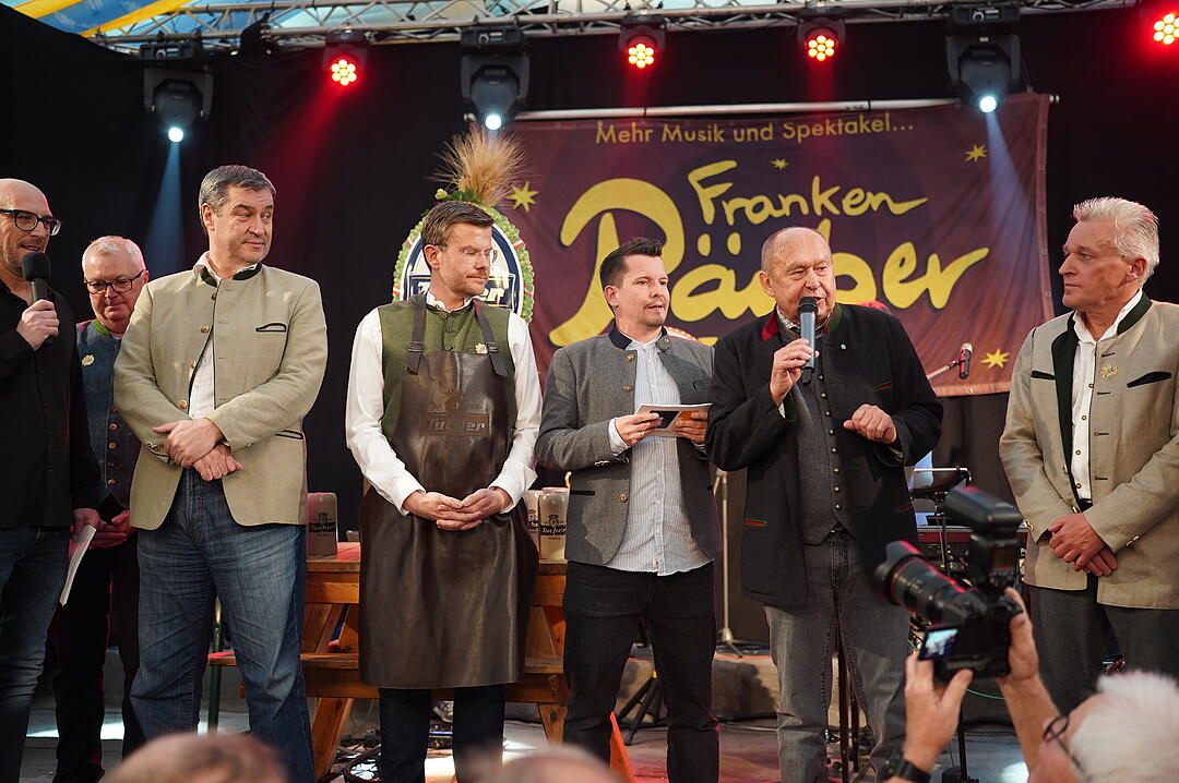 Das Nürnberger Frühlingsfest 2024 ist eröffnet.