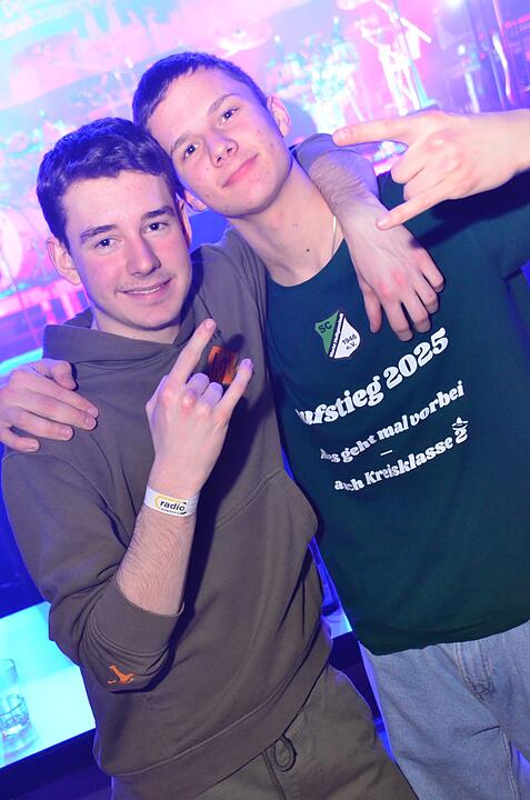 Mit ALLSTAR live auf der B&uuml;hne und Ph&auml;t J&auml;nnys H&ouml;use als Vorband!