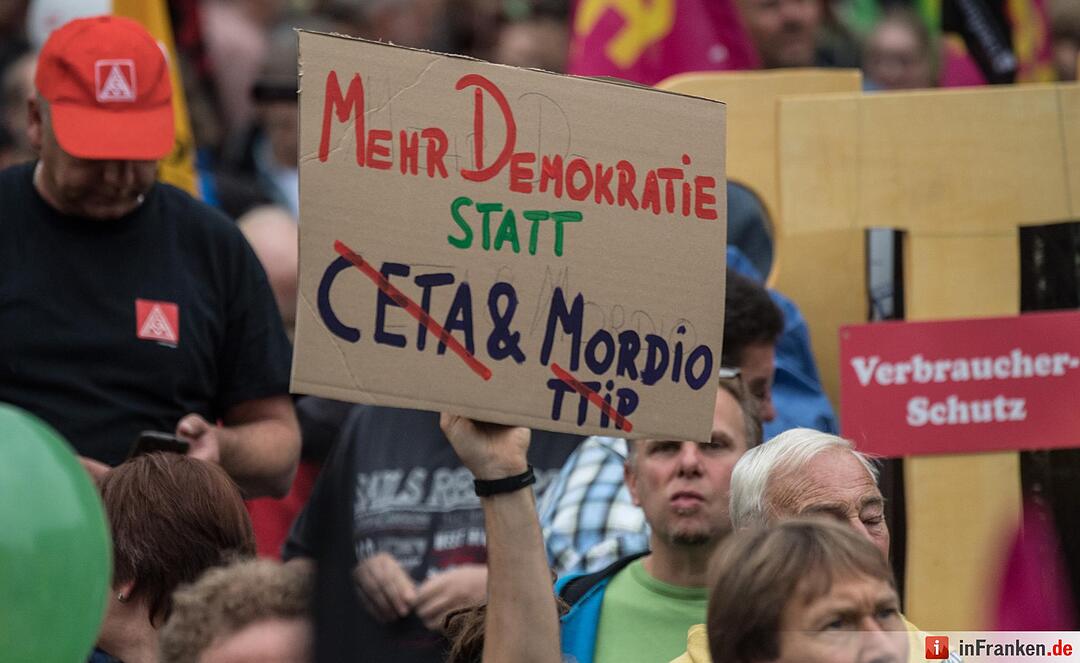 Demonstration gegen die Handelsabkommen