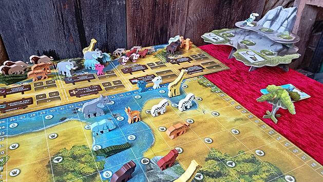 Spiele-Test "Wilde Serengeti": Gehobenes Familienspiel f&uuml;r Wildtier-Fans