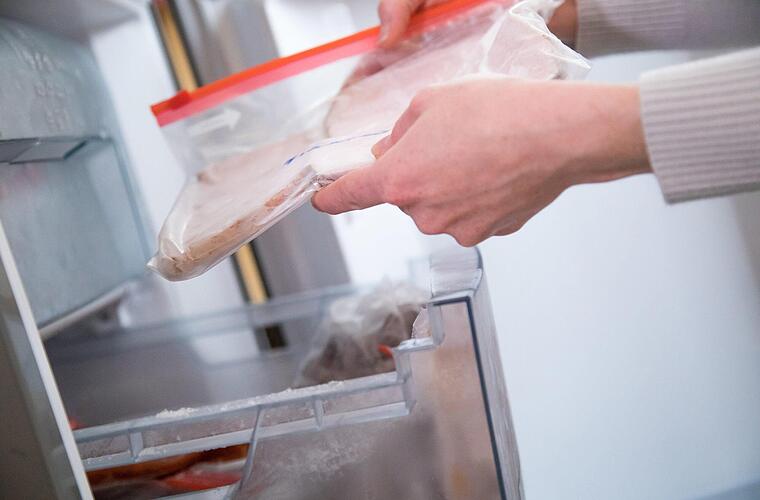 Eingefrorenes Essen Wie lange ist es haltbar?