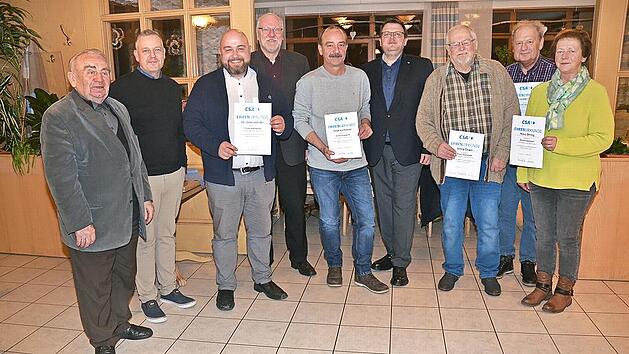 Ehrungen bei der CSA-Kreisversammlung: (von links) Heinz Hausmann, Jörg Schnappauf, Jonas Geissler, Matthias Unger, Stephan Haasler, Bernd Liebhardt, Georg Geiger, Alexander Öhring und Petra Öhring