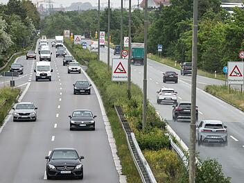 A73 bei N&uuml;rnberg: Mercedes f&auml;hrt doppelt so schnell wie erlaubt