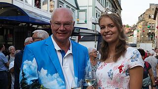 Authentische Saaletal-Weine, Spitzen-Bands und kulinarische Köstlichkeiten.