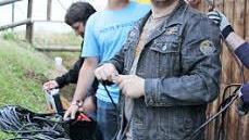 Daniel Fiedler (rechts) ist für die Technik zuständig.