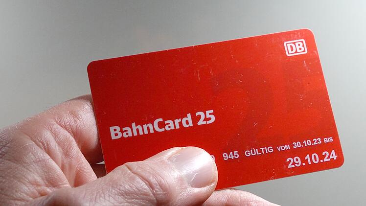 Verbraucherschützer verklagen Bahn wegen Bahncard-Regeln
