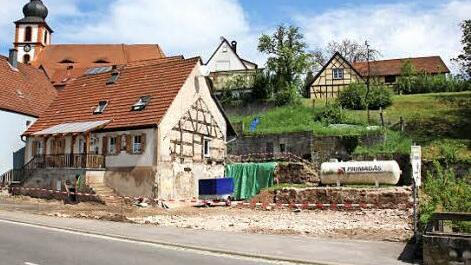 Eine Wunde ins Ortsbild gerissen: Dieser Anblick dürfte den Mitgliedern der Bewertungskommission kaum gefallen.