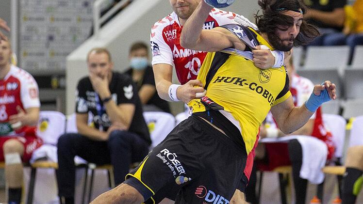 In der ersten Halbzeit top - in der zweiten ein Flop: Pouya Norouzinezhad erzielte vier Treffer und deute seine Klasse damit an - aus HSC-Sicht allerdings leider zu selten. Fotos: Uwe Gick