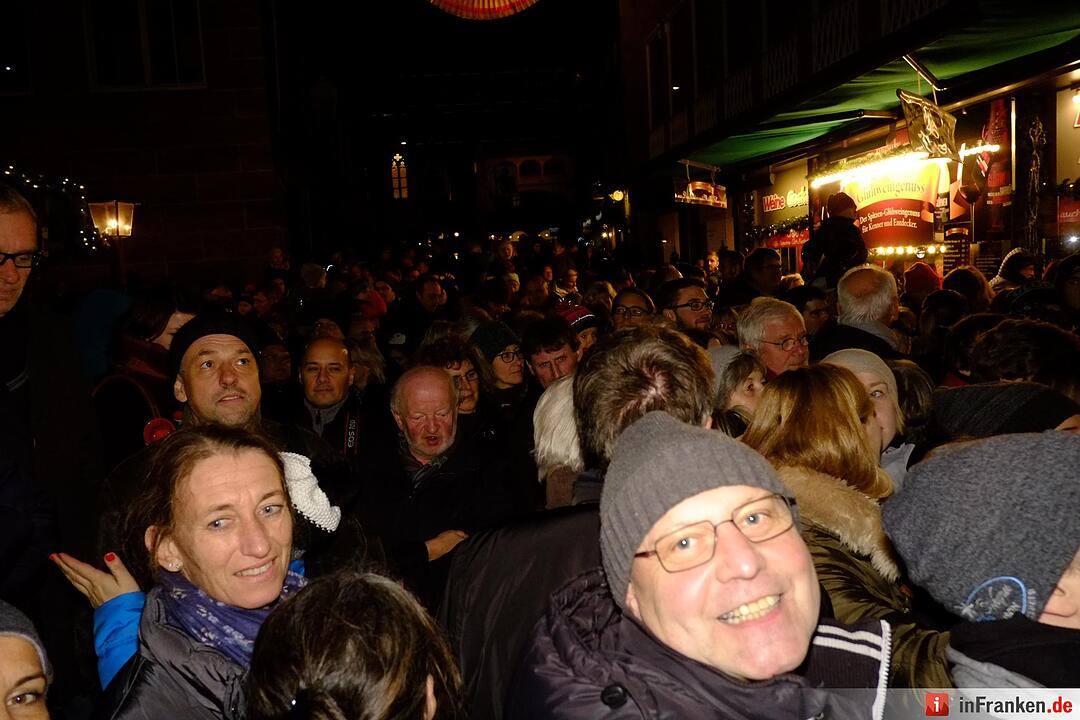 Christkindlesmarkt 2016: Die Besucher am ersten Tag