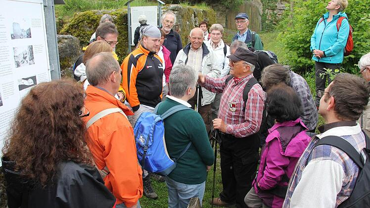 Informationen zur Ruine Lichtenstein.