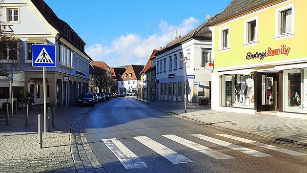 Lichtenfels Stra&szlig;e Ernsting Ernsting's Family Verkehr