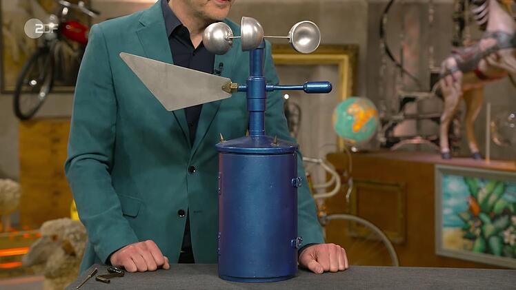 Ein Anemometer (Windmessgerät) der Firma Lambrecht KG (Göttingen) stammte laut Detlev Kümmel aus den 1960er Jahren.