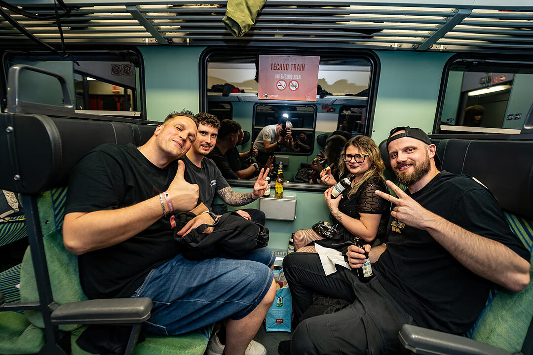 Die beste Party im Zug!