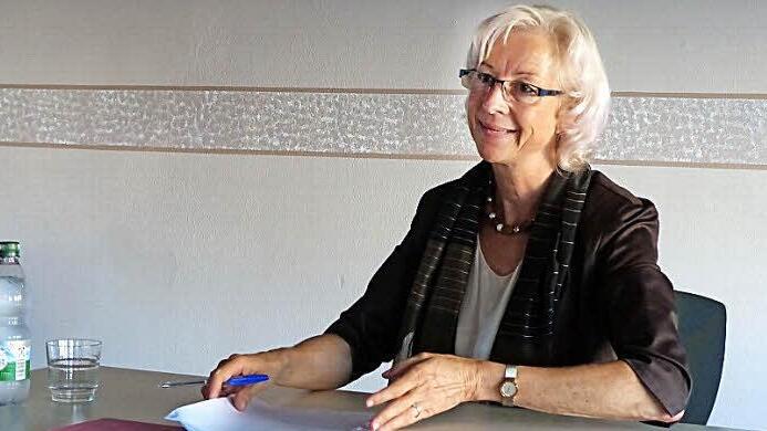 Uta Saumweber-Meyer hat seit 1993 immer wieder Flüchtlingswellen erlebt.  Foto: Pauline Lindner