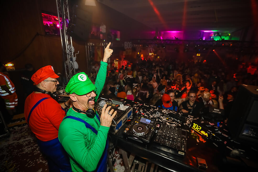 Beste Partystimmung in der Stadthalle