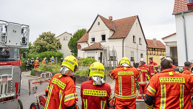 Feuer in Wohnhaus: Brand in der Küche