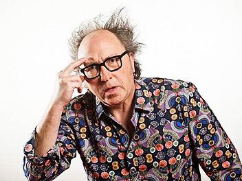 Urban Priol gastiert am Feiertag in Bamberg.  Foto: AxT