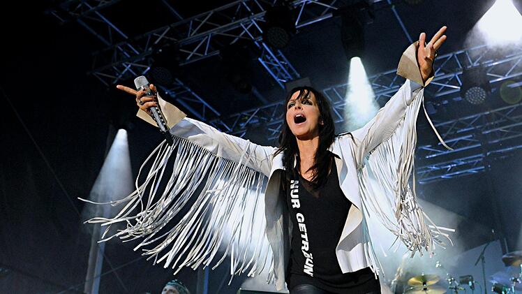 Powerfrau auf der Bühne: Nena bei ihrem Konzert in EyrichshofHelmut Ölschlegel
