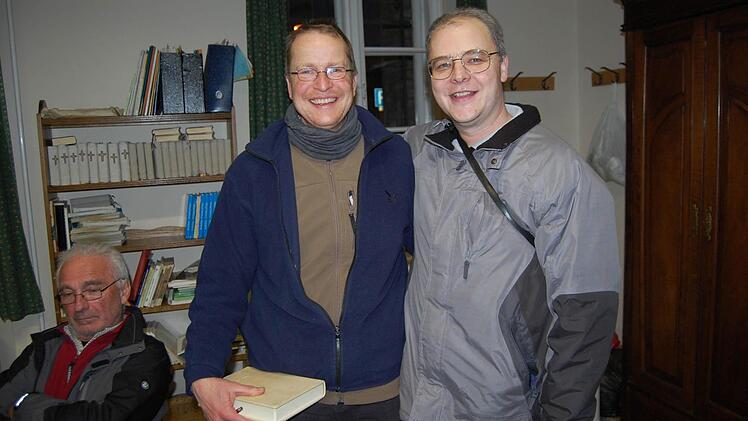 Markus Merz (links) mit Géza Endreffy, Pfarrer in Budapest.