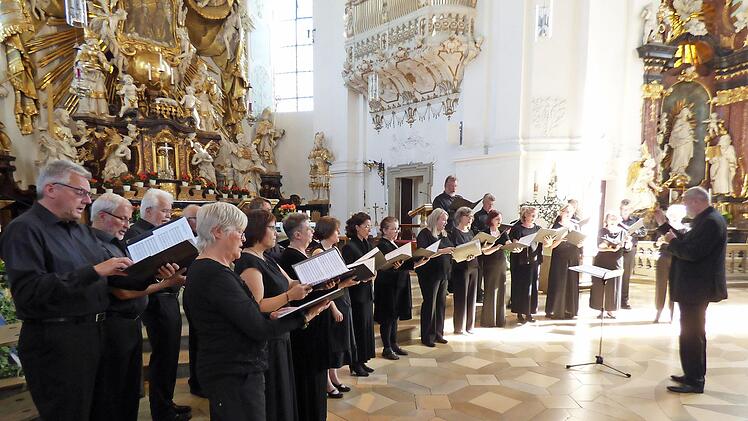 Der Palestrina-Chor in der Basilika Foto: : Thomas Weichert
