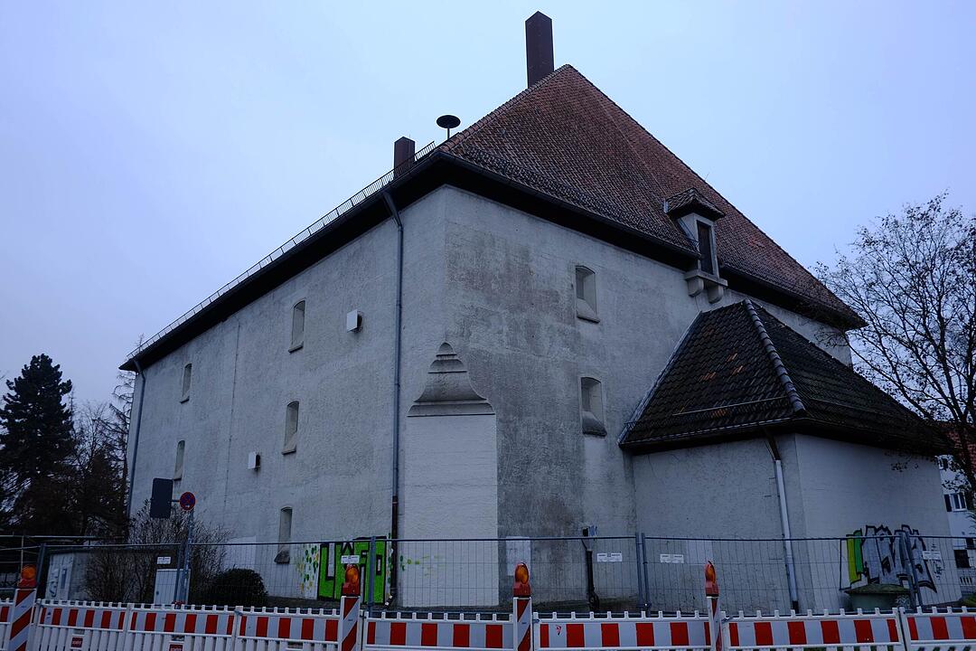 Exklusive Einblicke in den Fürther Rohnhof-Bunker