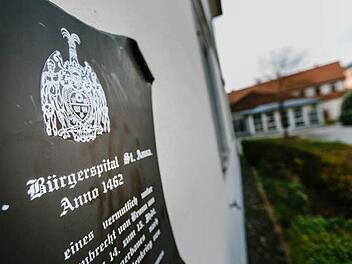 Werden im Spital schon bald jugendliche Flüchtlinge untergebracht? Die Möglichkeit wird nun zumindest geprüft. Foto: Hendrik Steffens