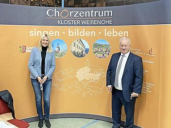 Vorsitzender Eduard Nöth, Bundestagsabgeordnete Silke Launert, Bürgermeister Rudolf Braun und der künstlerische Leiter Gerald Fink (v. l.) Foto: privat