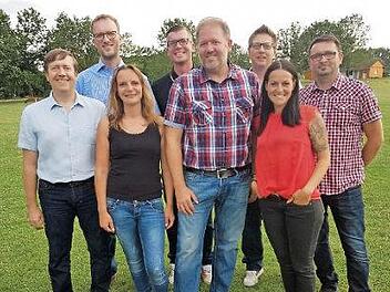 Die Gr&uuml;ndungsmitglieder des F&ouml;rdervereins (von links): Wolfgang Rupprecht (Beirat), Jens Milbradt (Beirat), Mandy Ellert (Schatzmeisterin), Kay Seltmann (Zweite Vorsitzende), Michael Lehofer (Vorsitzender), Karsten Feddersen (Beirat), Barbara Dornauer (Schriftf&uuml;hrerin) und Bernd M&ouml;rlein (Beirat)  Foto: privat