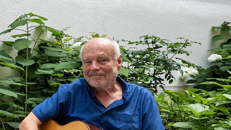 Coburg: Ehemalige S&auml;ngerin wird zur M&auml;rchenerz&auml;hlerin - Stadtb&uuml;cherei l&auml;dt am Donnerstag ein