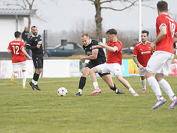 "Da mussten wir wechseln": Ebersdorf zittert am Ende noch