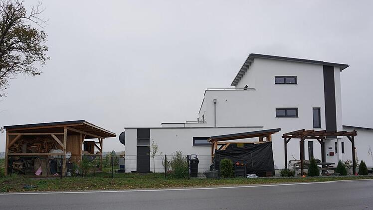 Für die Anbauten an diesem Gewerbegebäude hätte der Bauherr gerne nachträglich eine Befreiung von den Festsetzungen des Bebauungsplans gehabt, die er aber vom Gemeinderat nicht bekam.Richard Sänger