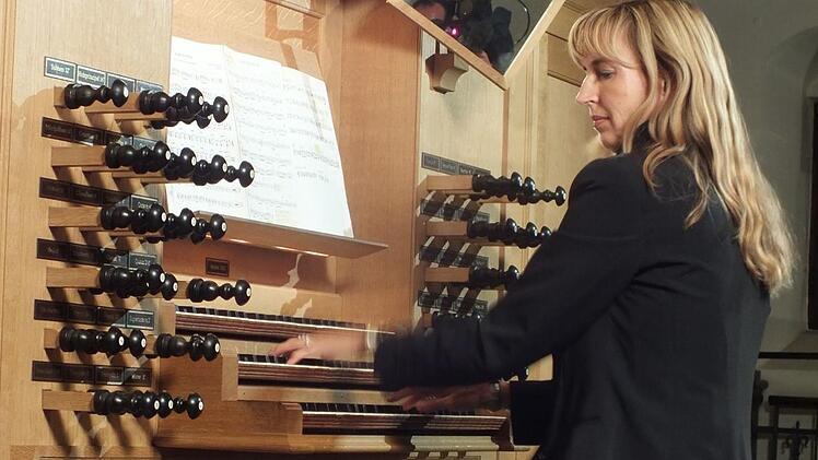 Barbara Dennerlein  gastierte in der Herzogenauracher Stadtpfarrkirche. Fotos: Manfred Welker