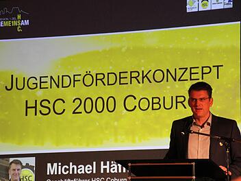 HSC-Geschäftsführer Michael Häfner erläuterte beim Neujahrsempfang das Jugendförderkonzept des Vereins.Foto: Oliver Schmidt