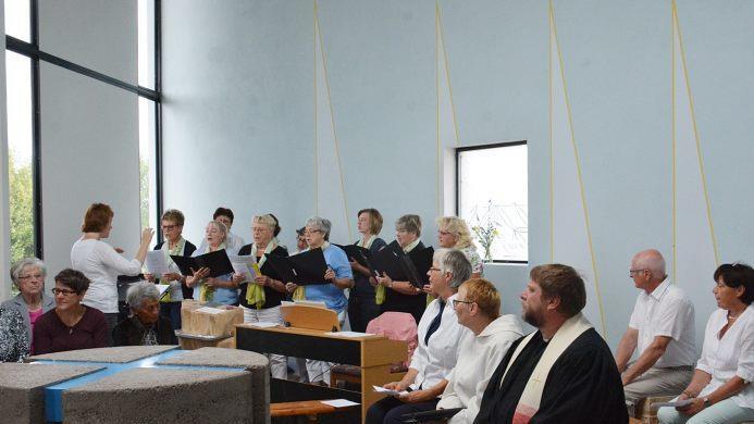 Schon nach dem Gottesdienst kamen die ersten Vorschläge. Foto: Hanns Friedrich